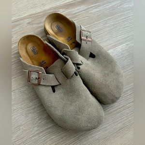 Boston Suede Clogs